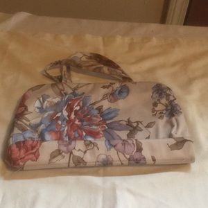 SALE 🔥Floral toiletries bag